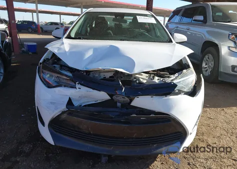 2018 Toyota Corolla Le from USA, damaged, VIN 2T1BURHE0JC052608